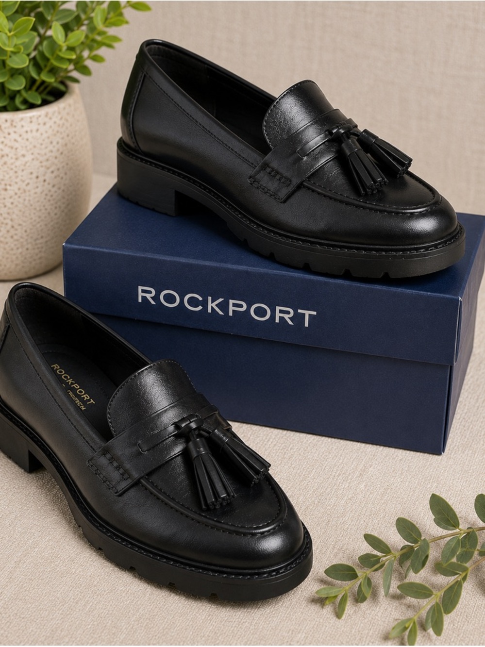 Rockport Trutech Kiara Black Leather Tassel Loafers Womens 5.5 Comfort Lug Sole